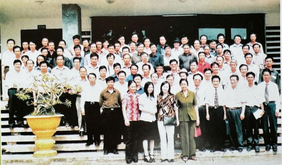Cựu sinh viên Cơ Điện